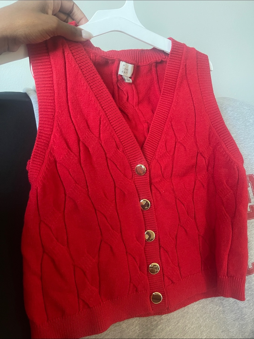 Red Cable-Knit Sleeveless V-Neck Sweater Vest with Gold Buttons